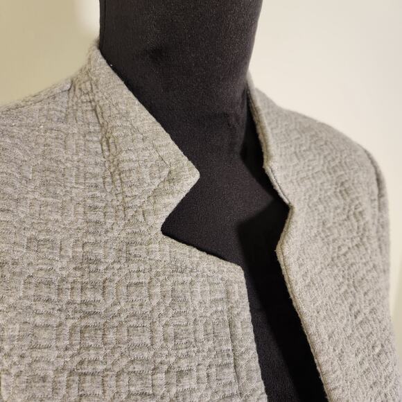 ROZ & ALI Gray Quilted Long Blazer, Size Large - Picture 8 of 13